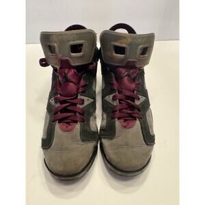 Size 6 Y Youth Nike Air Jordan Retro Bordeaux Sneakers Basketball 384665-063.